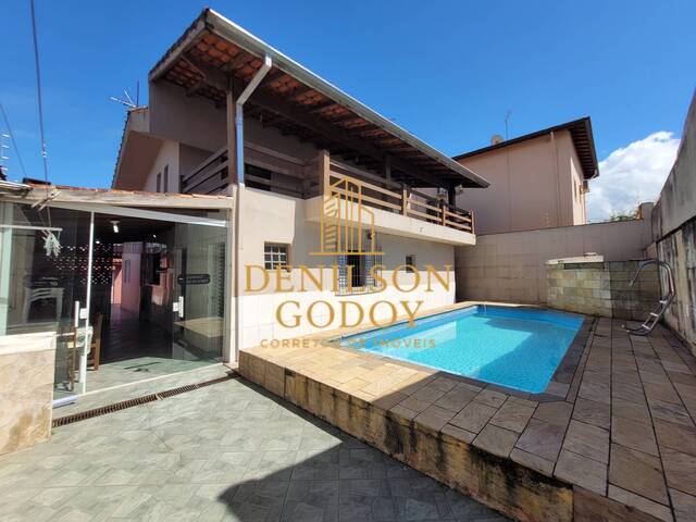 #CA0015 - Casa para Venda em Caraguatatuba - SP