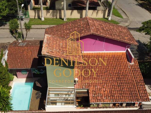 #CA0020 - Casa para Venda em Caraguatatuba - SP
