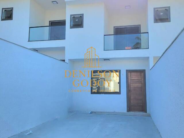 #SO0057 - Casa para Venda em Caraguatatuba - SP