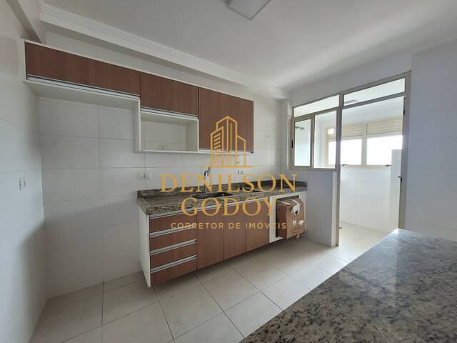 Apartamento para Venda em Caraguatatuba - 4