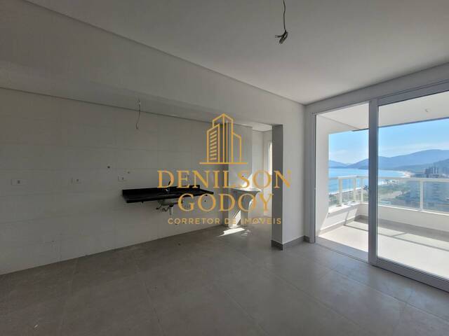 Apartamento para Venda em Caraguatatuba - 5