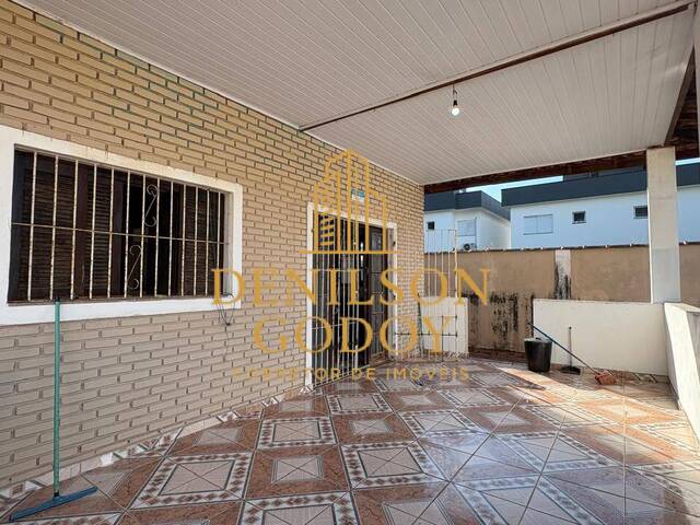 #CA0031 - Casa para Venda em Caraguatatuba - SP