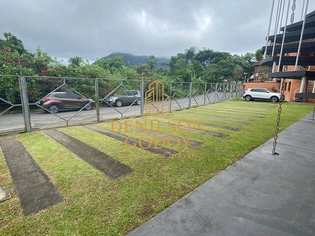 #66 - Apartamento para Venda em Caraguatatuba - SP