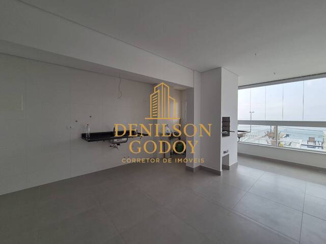 Apartamento para Venda em Caraguatatuba - 4