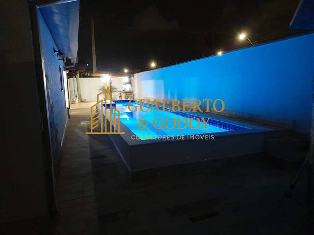 #CA0090 - Casa para Venda em Caraguatatuba - SP