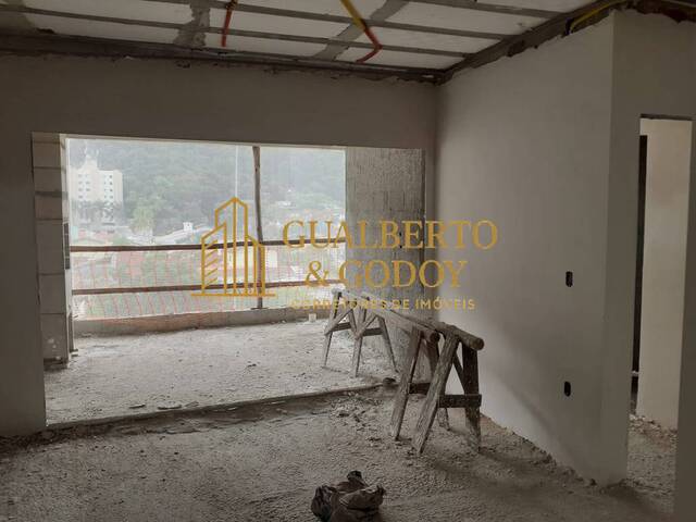 Apartamento para Venda em Caraguatatuba - 5