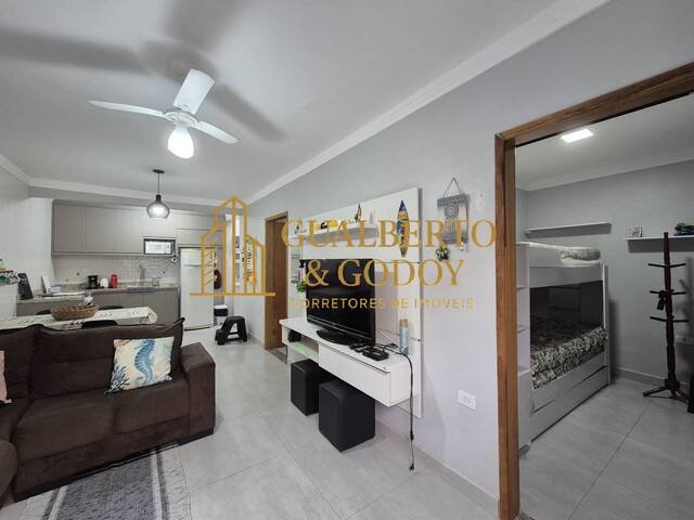 #CA0107 - Casa para Venda em Caraguatatuba - SP