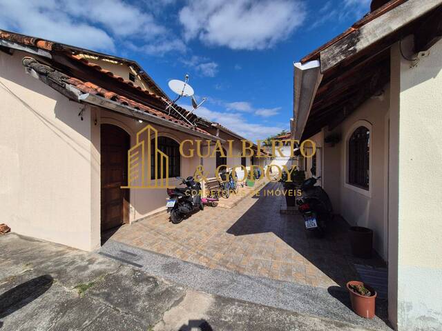 Casa para Venda em Caraguatatuba - 4