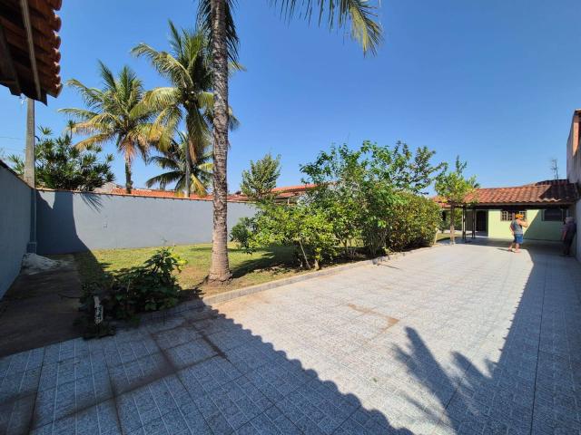 #ED0124 - Edícula para Venda em Caraguatatuba - SP