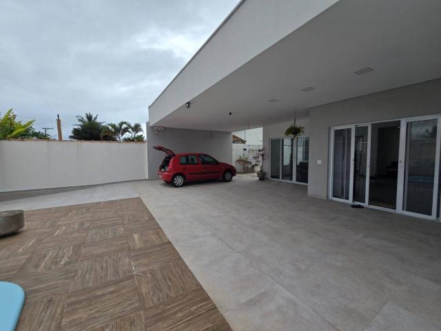 #CA0139 - Casa para Venda em Caraguatatuba - SP